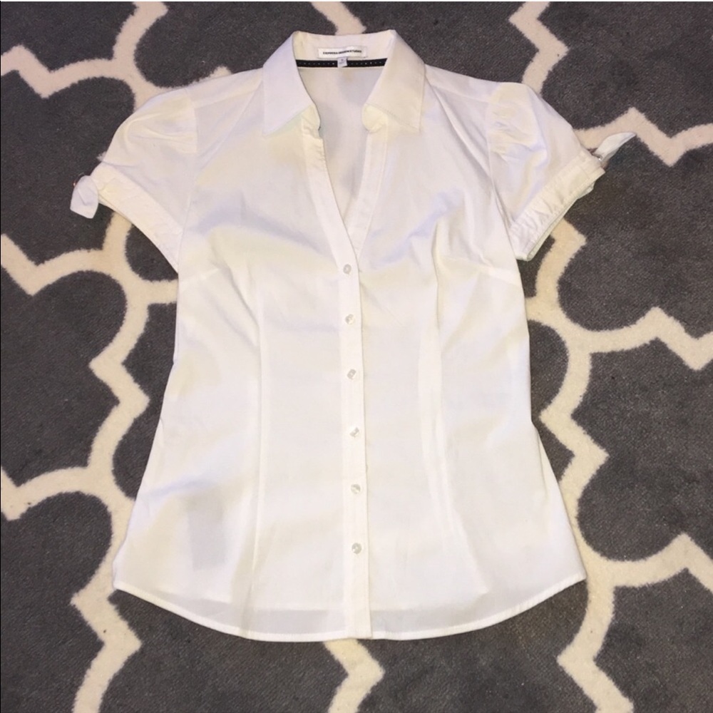 EXPRESS Button up